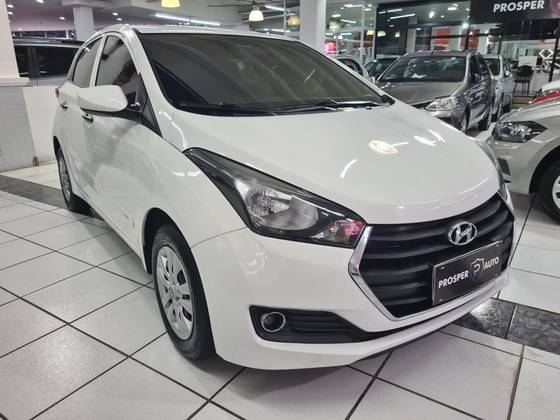 HYUNDAI HB20 1.0 COMFORT 12V FLEX 4P MANUAL HYUNDAI HB20 1.0 COMFORT 12V FLEX 4P MANUAL